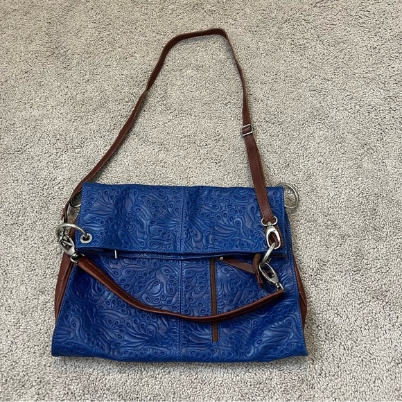 Real Leather Made in Italy Blue Embossed Soft Leather Convertible Adjustable Bag - Picture 7 of 14